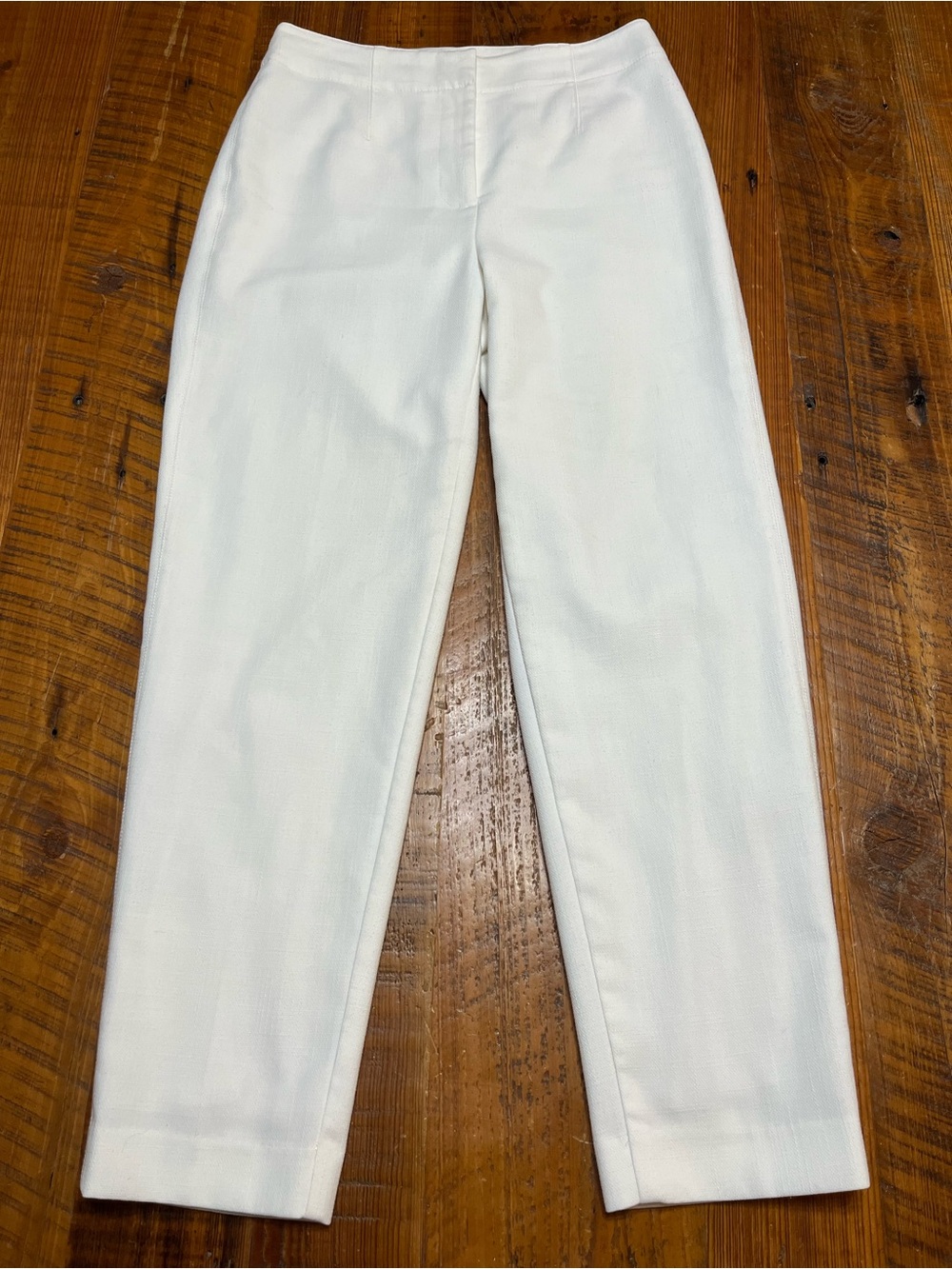 Ann Taylor Winter White Tailored Pants Size 2